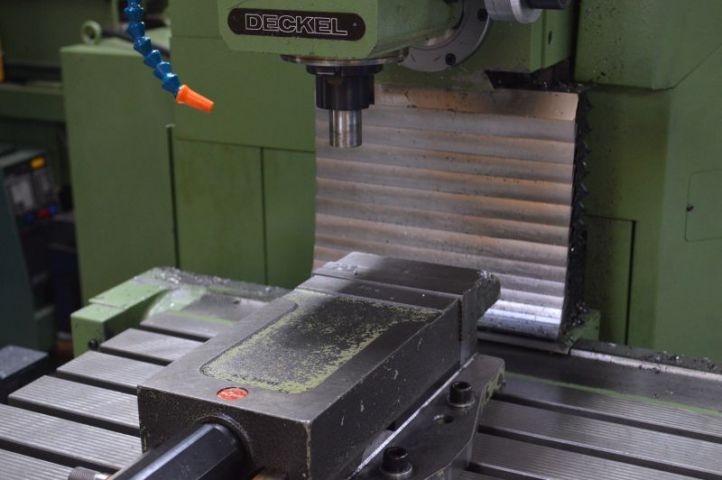 380224-3 Milling machine, Deckel FP2A