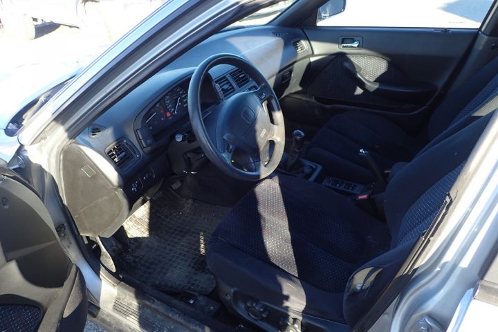 354298--3 Honda Accord