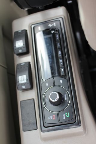 381649-42 CASE CX130D