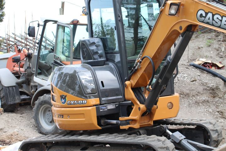 381650-15 CASE CX50B