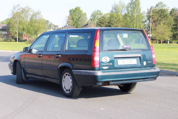 381651--50 Volvo 855 2.5 GLT, Automat, taklucka, helläder, 170hk. -94
