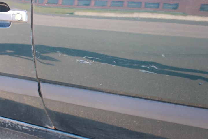 381651--41 Volvo 855 2.5 GLT, Automat, taklucka, helläder, 170hk. -94