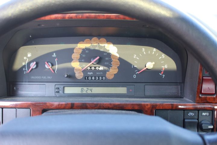 381651--33 Volvo 855 2.5 GLT, Automat, taklucka, helläder, 170hk. -94