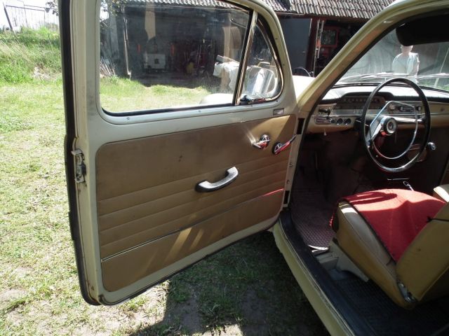 381629--4 Volvo PV 544 - 64