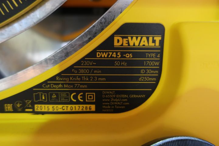 381991-3 TABLE SAW DW745-QS 250MM