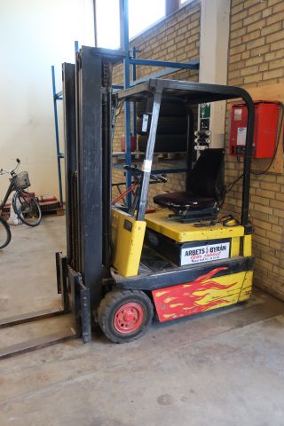 351660-0 Forklift NYK