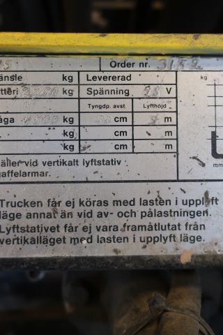 351660-2 Forklift NYK