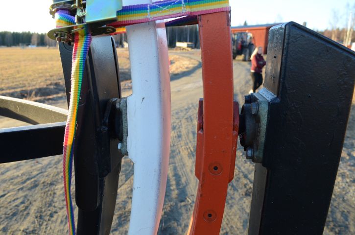 355148--4 Åkattraktion Space ball