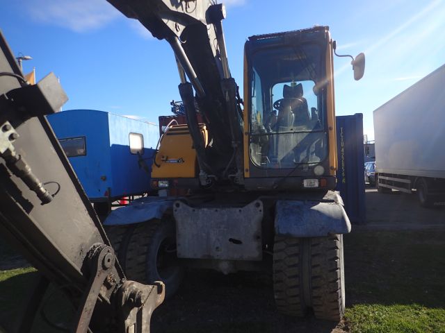 338868-10 Volvo EW140 Hjulgrävare