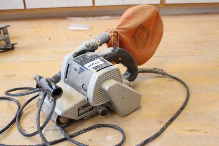370254-2 Slipmaskin Elu MHB 90