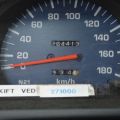 384279-8 Toyota Hilux 2.4 TD