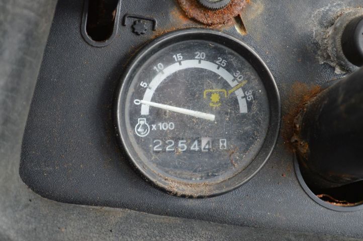 384280-7 John Deere 855