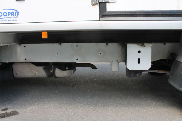 384521-37 Renault Master Fridge / Freezer