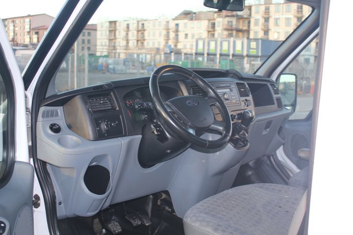 384992-12 Ford Transit Pickup 300S