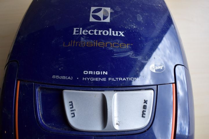 385028-2 Vacuum cleaner Electrolux ZUS3925DB