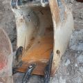 381650-36 CASE CX50B