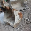 381650-42 CASE CX50B