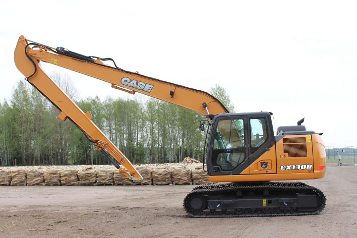 381649-10 CASE CX130D