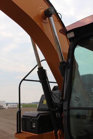 381649-59 CASE CX130D