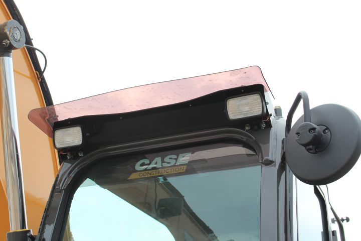 381649-4 CASE CX130D