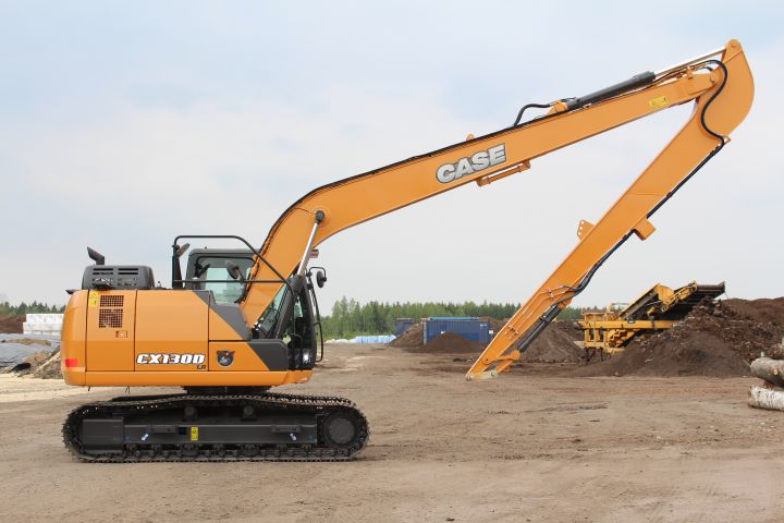 381649-62 CASE CX130D