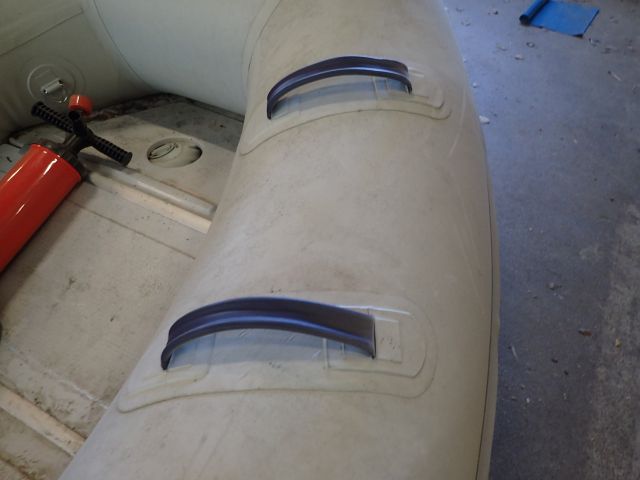 355016-8 QUICKSILVER Inflatable