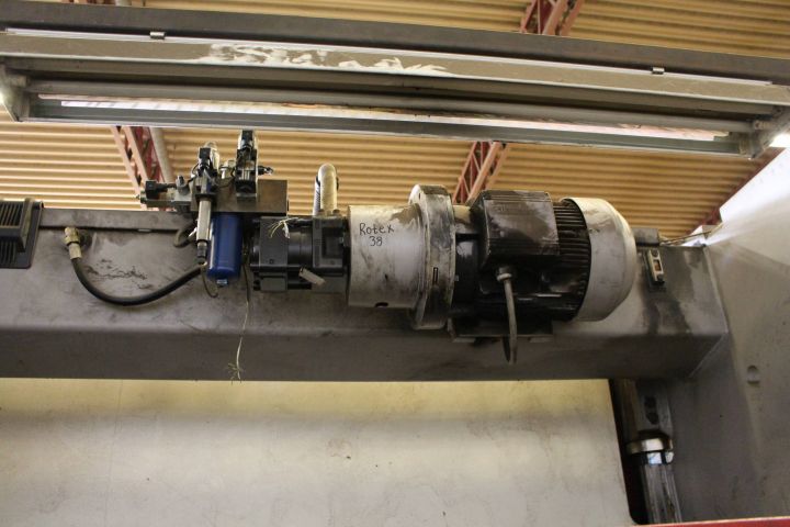 372013-15 Kantpress Beyler PR6 150 ton x 3100 mm