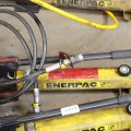 384559-3 Hydrauliska Handpumpar, Enerpac, med domkraft.