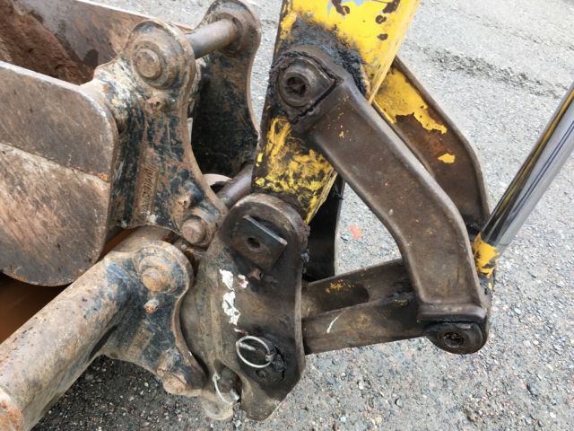 356653-10 Komatsu PC20 MR 2006