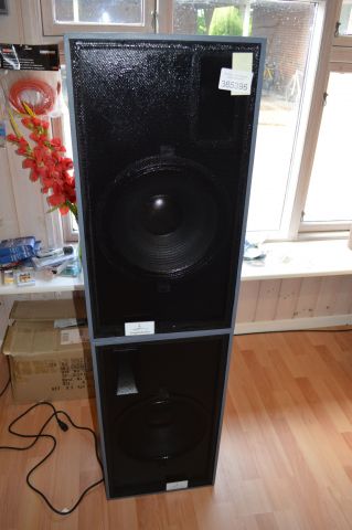 385396-2 Richard Allan, speaker, used, good looking. Free shipping