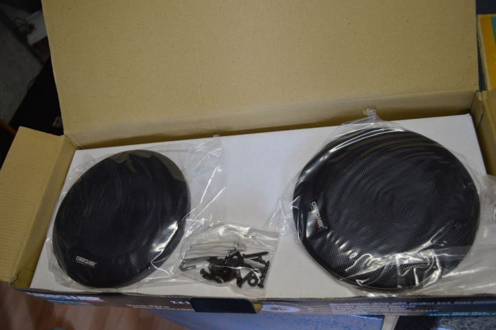 385398-2 CARPOWER Neokick 165, set. Free shipping