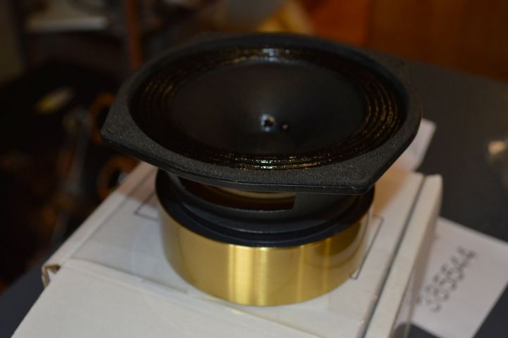 385404-1 Supravox 135LB, set. Free shipping