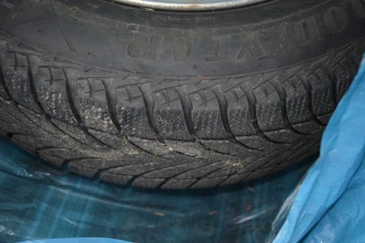 385754-27 VOLVO F + V60 Summum -12