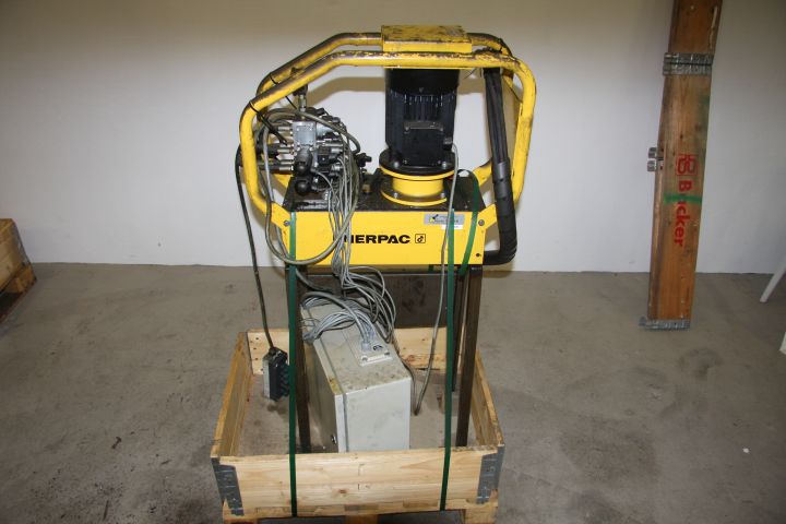 375963-1 Hydraulic unit Enerpac