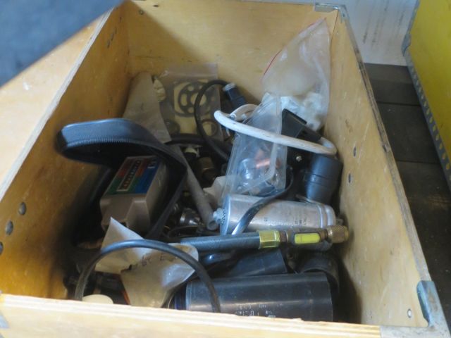 384456-12 Bench and tool