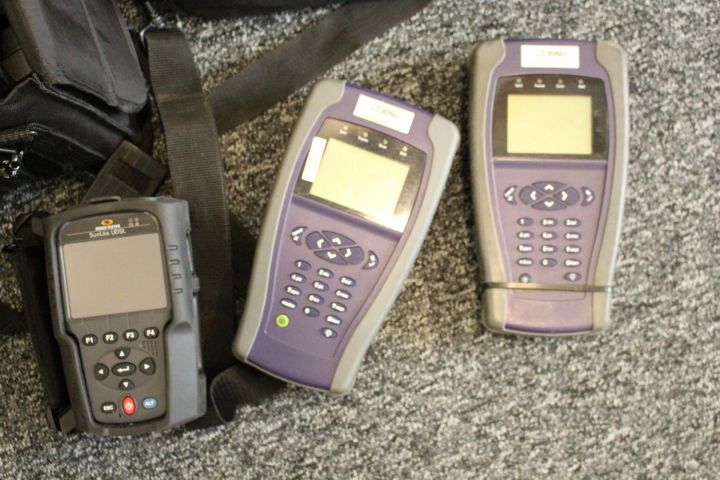 386942-3 JDSU Smarclass ADSL-tester samt mätinstrument JDSU OFI 2000