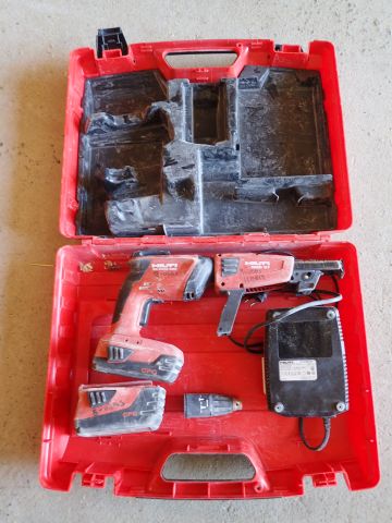 355319-1 HILTI Gipspistol
