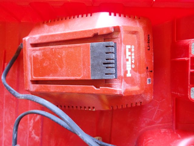 355319-10 HILTI Gipspistol
