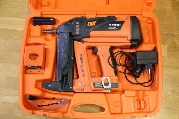 380632-1 Gasdriven spikpistol Spit Pulsa 700E