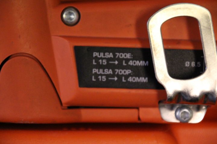 380632-4 Gasdriven spikpistol Spit Pulsa 700E