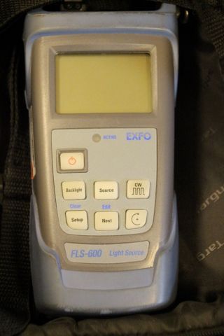 380689-4 Testutrustning fiber EXFO FOT-930 MaxTester 2 inkl. Light Source