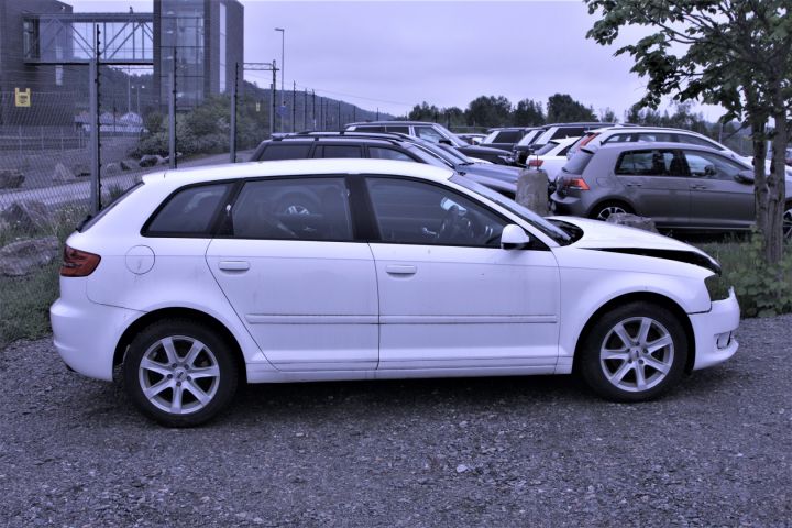 387981-6 Audi A3 TDI Sportsback, krockad, rep.pobjekt . 2013.