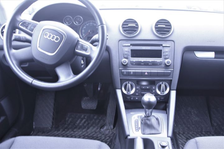 387981-28 Audi A3 TDI Sportsback, krockad, rep.pobjekt . 2013.