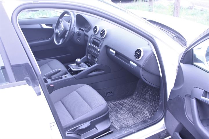 387981-29 Audi A3 TDI Sportsback, krockad, rep.pobjekt . 2013.