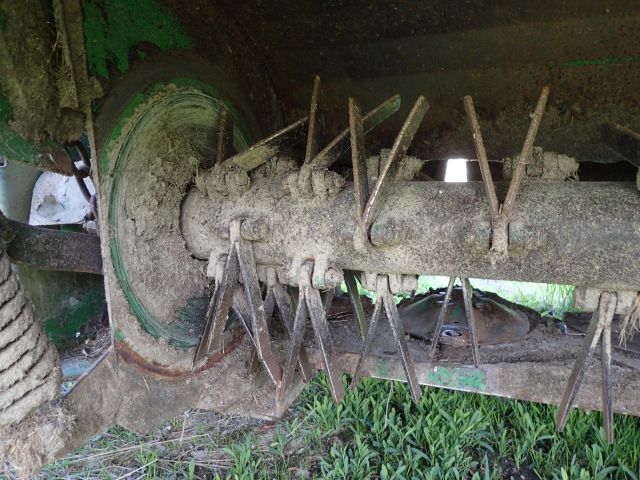 355396-17 Mower cross JOHN DEERE 1365