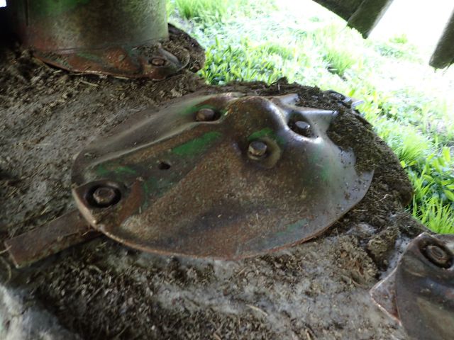 355396-19 Mower cross JOHN DEERE 1365