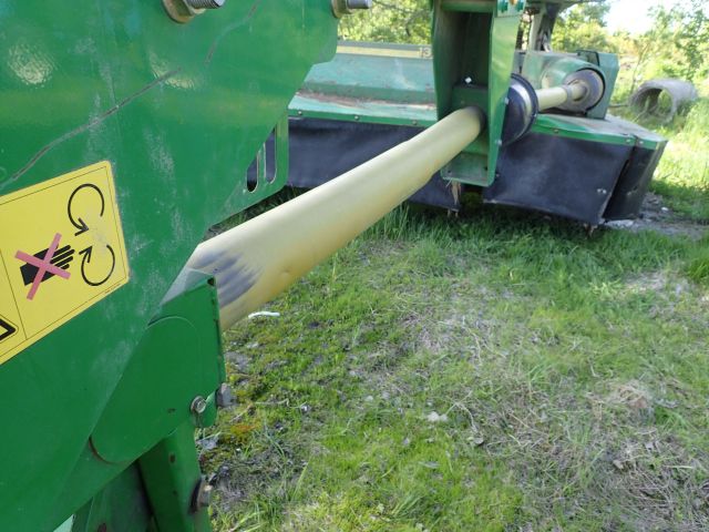 355396-31 Mower cross JOHN DEERE 1365