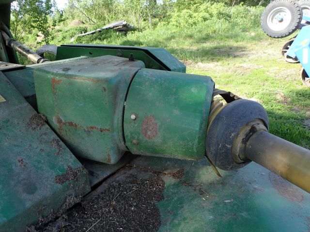 355396-47 Mower cross JOHN DEERE 1365