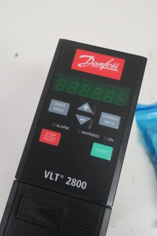 334490-2 Variable Frequency AC Drive Danfoss VLT 2800