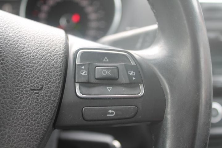 388085-27 Vw Golf Combi Aut -12